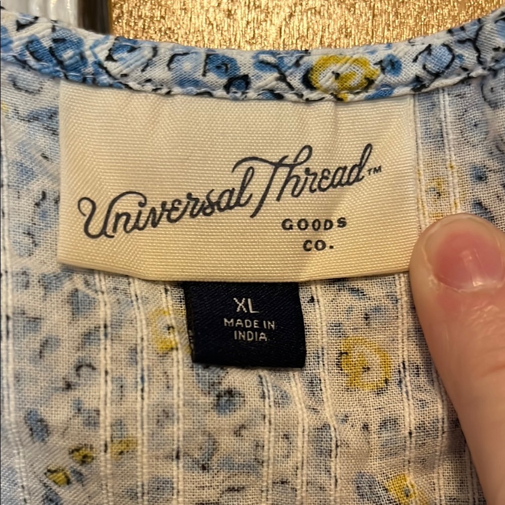Universal Thread XL Ruffled Flutter Sleeve Blouse, blue & yellow floral - Picture 2 of 7